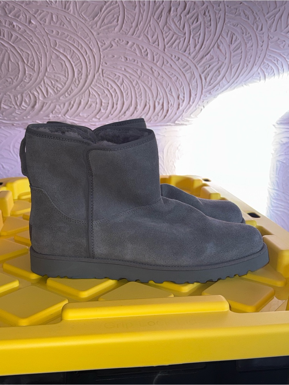 UGG Short Suede Winter Boots in Gray